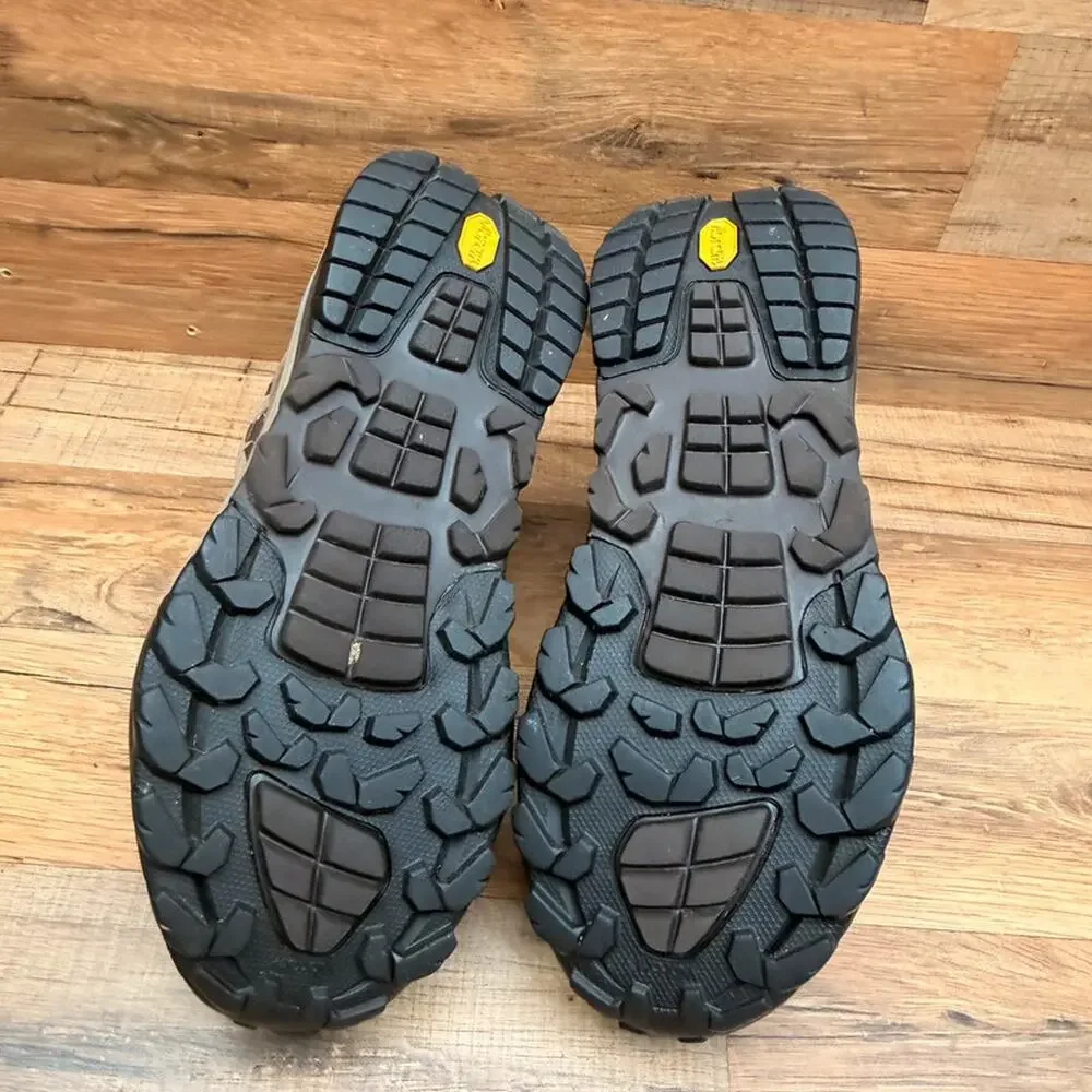 Hoka One one Tor Summit Size 9.5 WP Waterproof Hiking eVent Shoes